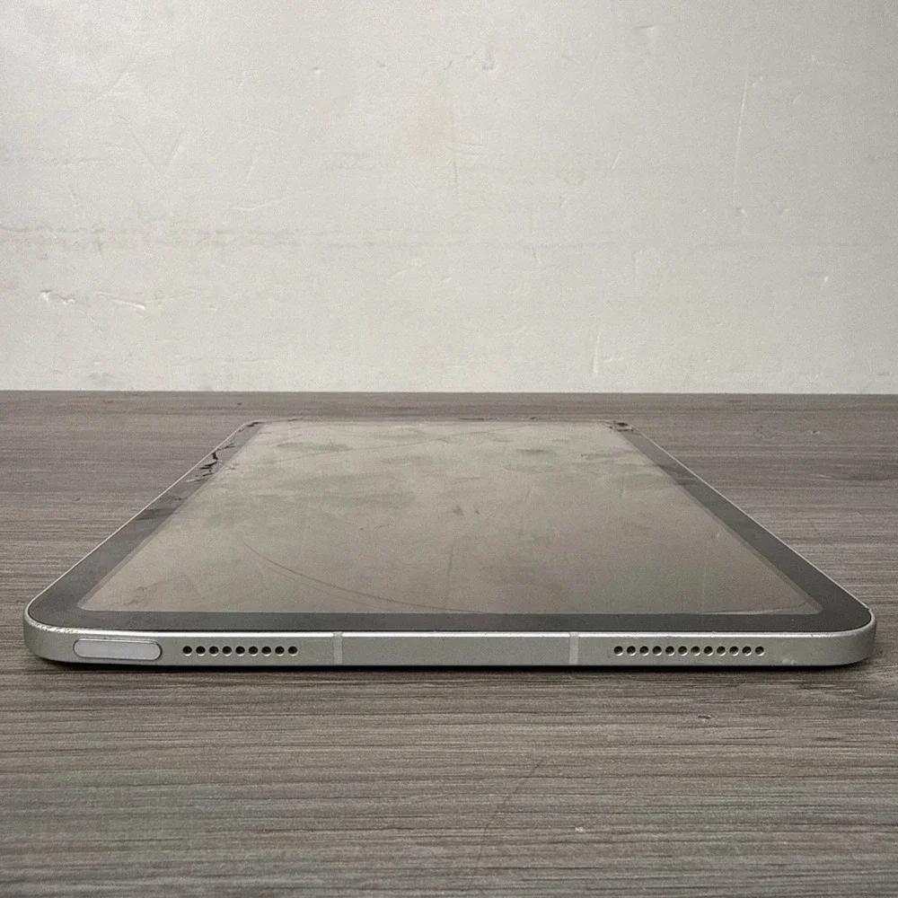 Apple iPad 10th Gen A2757 64GB Unlocked Wifi Cellular Bad Display and No Power